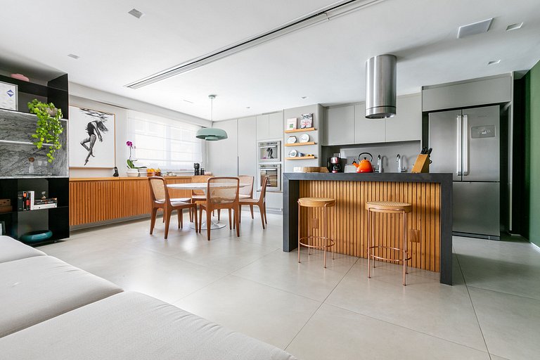 Luxury penthouse with pool in Leblon