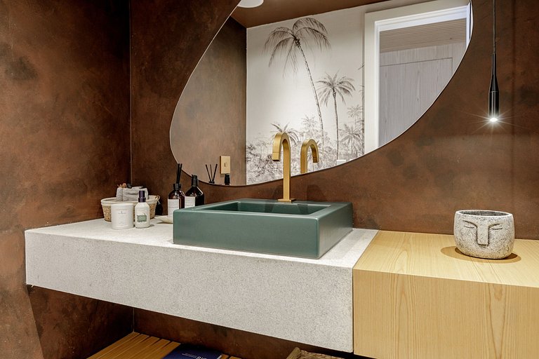 Luxury penthouse with pool in Leblon