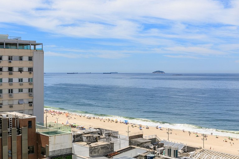 Exclusive 2-Bedroom Apartment in Ipanema