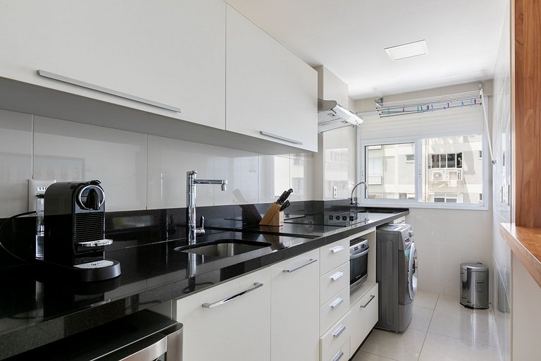 Exclusive 2-Bedroom Apartment in Ipanema
