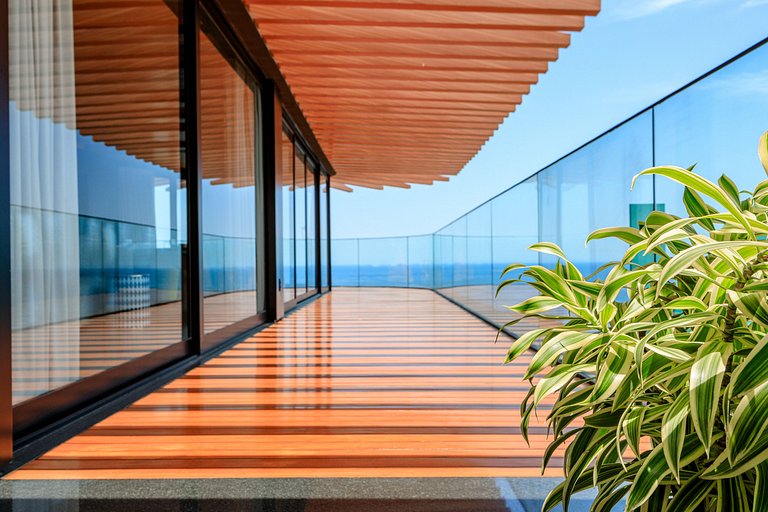 Chef-d’Œuvre Face à l’Océan – Joa012