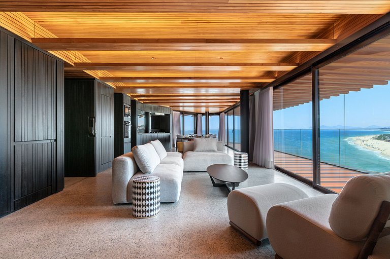 Шедевр с Видом на Океан – Joa012