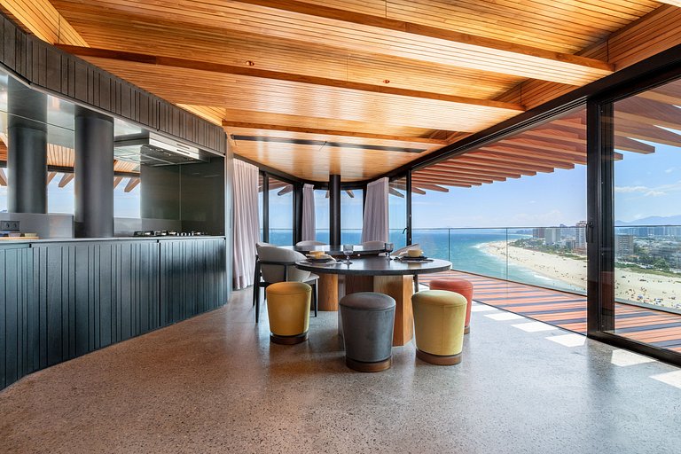 Шедевр с Видом на Океан – Joa012