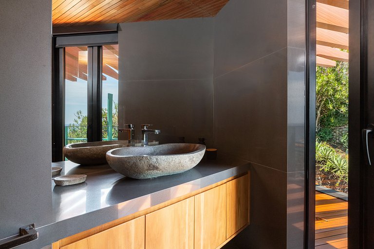 Capolavoro di Fronte all’Oceano – Joa012