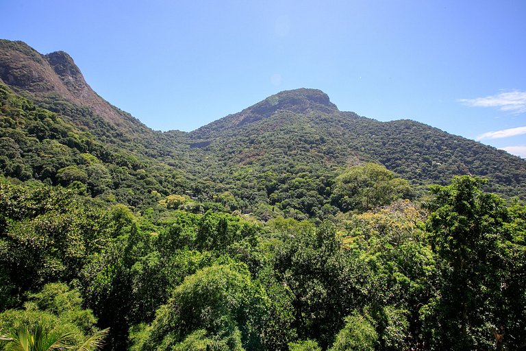 Refúgio Luxuoso em Meio à Natureza - Sco009