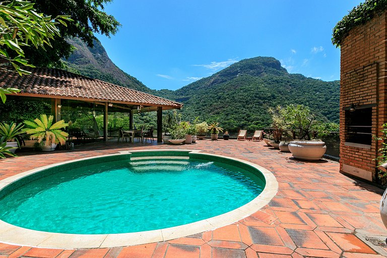 Refuge de Luxe Entouré par la Nature - Sco009