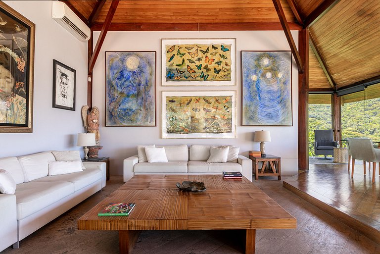 Refugio de Lujo Rodeado de Naturaleza - Sco009