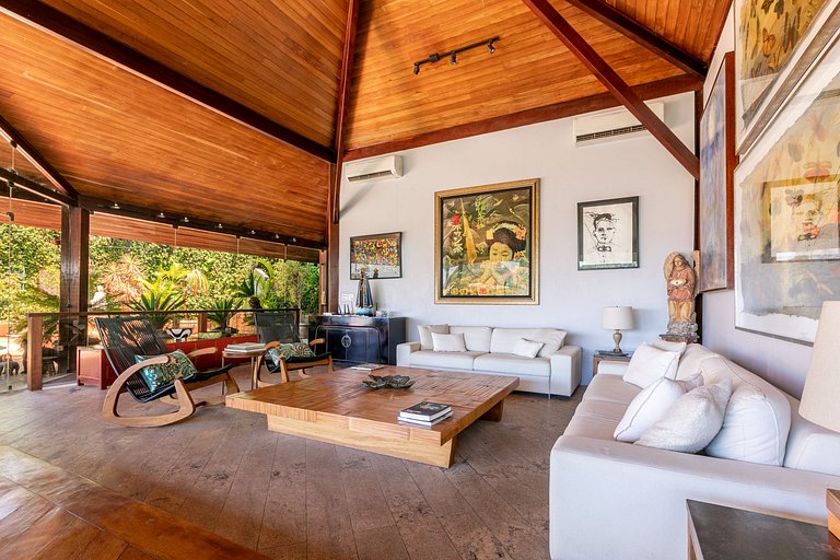 Refuge de Luxe Entouré par la Nature - Sco009