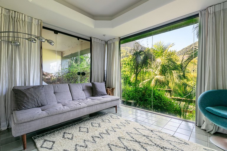 Refugio de Lujo Rodeado de Naturaleza - Sco009