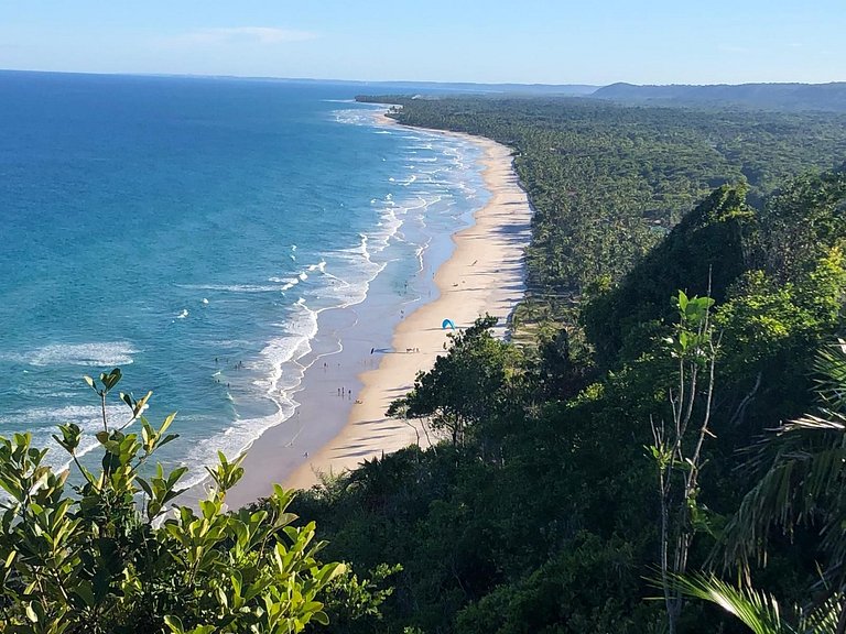 Vue sur Mer et Design au Cœur de la Nature