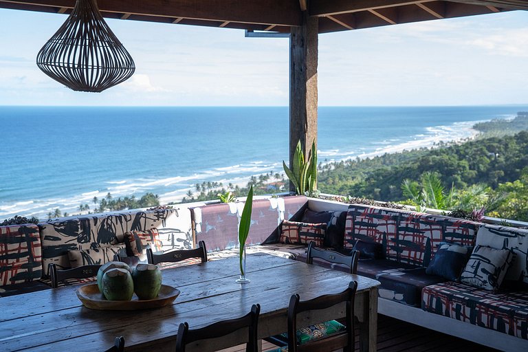 Vue sur Mer et Design au Cœur de la Nature