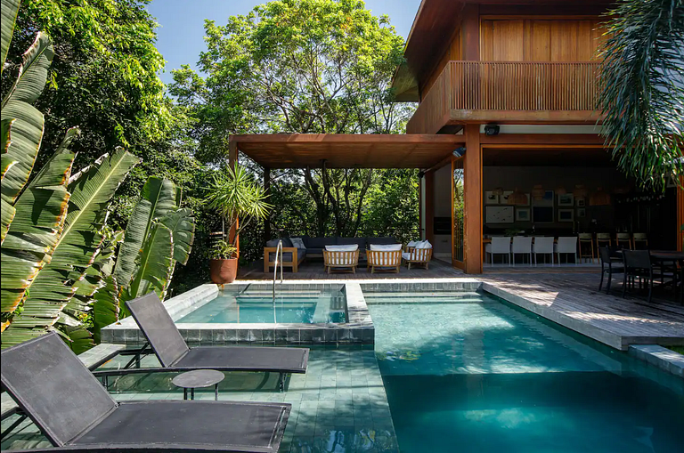 Refugio Lujoso en Praia do Forte - Prf003