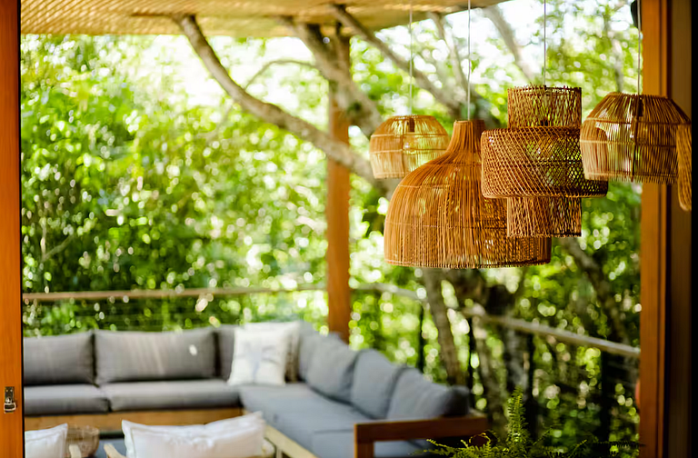 Refúgio Luxuoso na Praia do Forte - Prf003