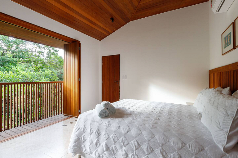 Refugio Lujoso en Praia do Forte - Prf003