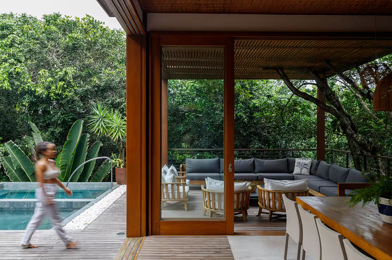 Rifugio di Lusso a Praia do Forte - Prf003