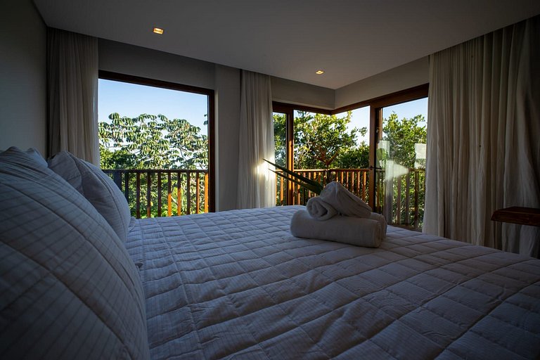 Casa de luxo em Arraial D'Ajuda - Adj002