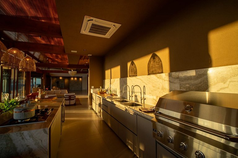 Grande casa di lusso ad Arraial d'Ajuda - Adj002