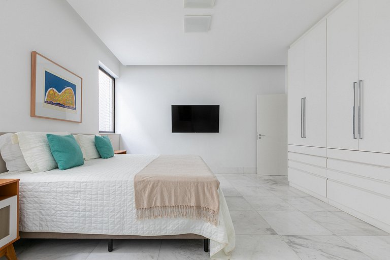 Apartamento de luxo com 4 suítes frente mar em Ipanema