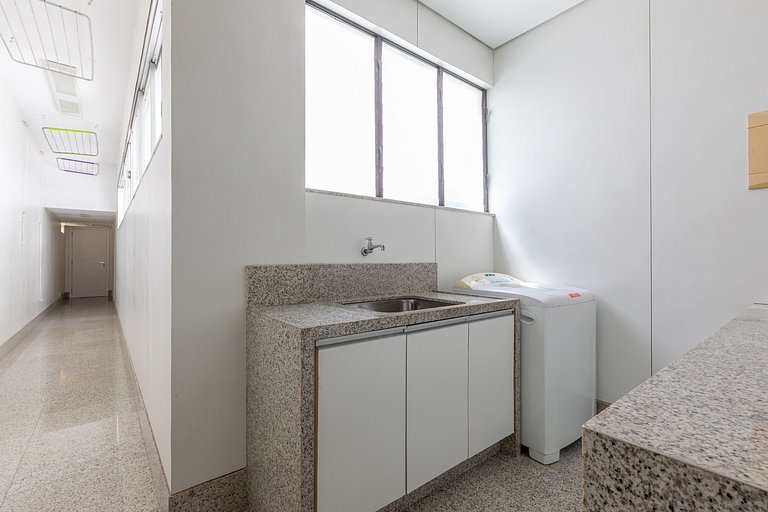 Luxury 4 Suites oceanfront apartment in Ipanema