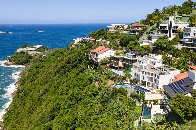 Luxury Mansion in Joá – Joa005