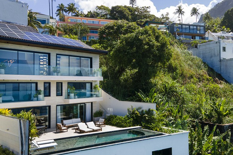 Luxury Mansion in Joá – Joa005