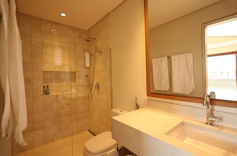 Lujo y Confort a 100m del Mar - Prf004