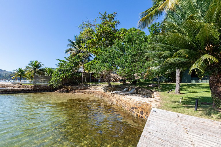 Espectacular villa en Angra dos Reis