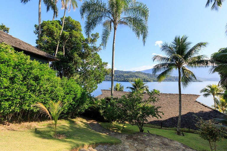 Spectacular villa in Angra dos Reis