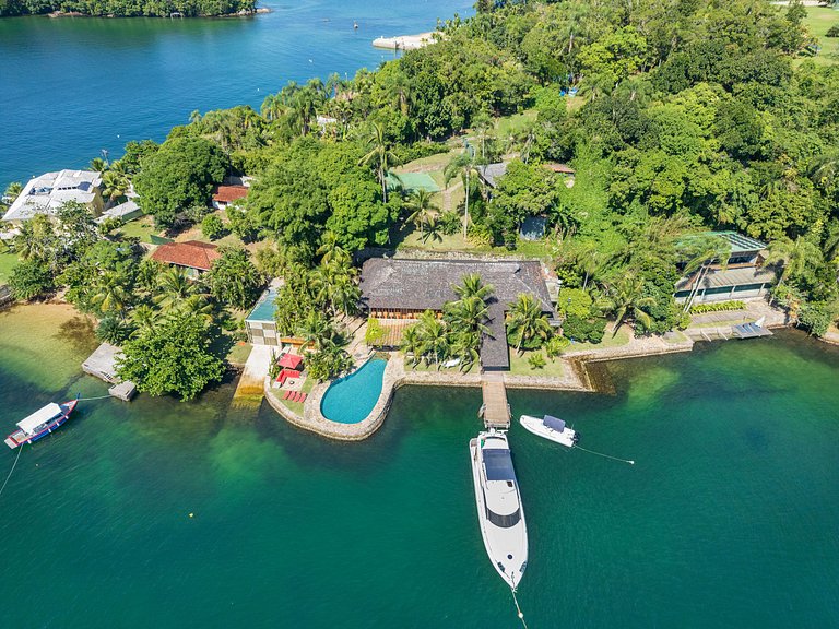 Espectacular villa en Angra dos Reis