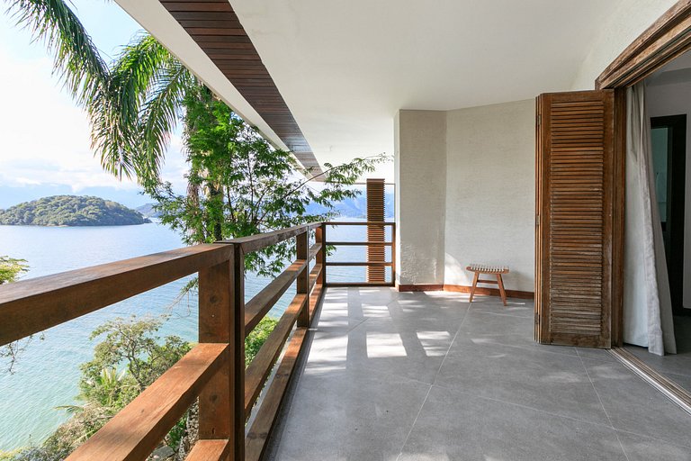 Luxuosa ilha em Angra dos Reis