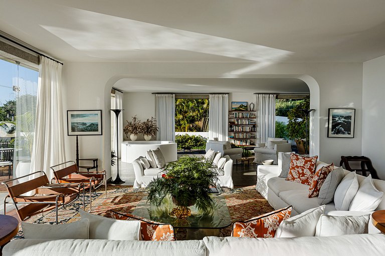 Mansão em Santa Teresa com piscina - San002