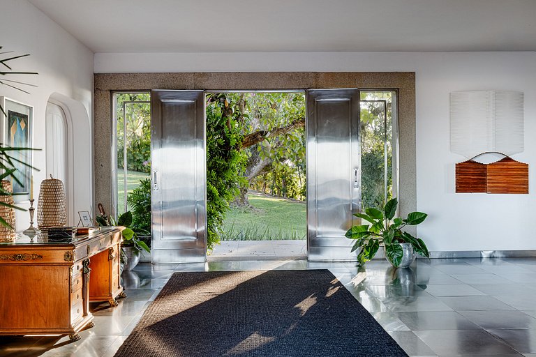 Amazing villa in Santa Teresa with Pool