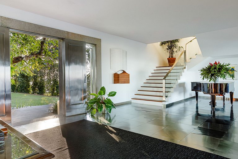 Villa à Santa Teresa avec piscine - San002