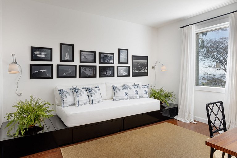 Mansão em Santa Teresa com piscina - San002