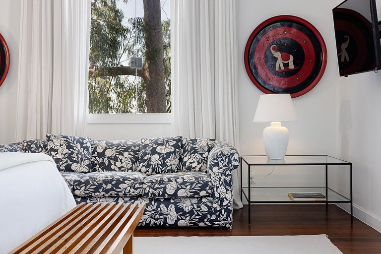 Villa en Santa Teresa con piscina - San002