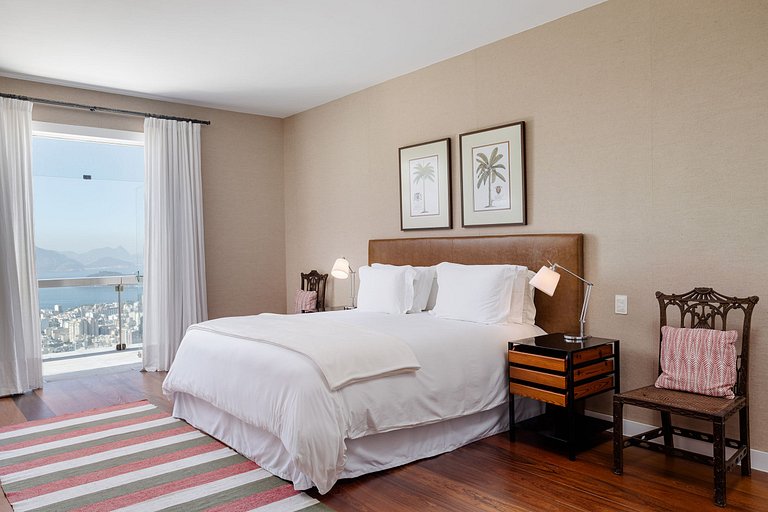 Villa à Santa Teresa avec piscine - San002