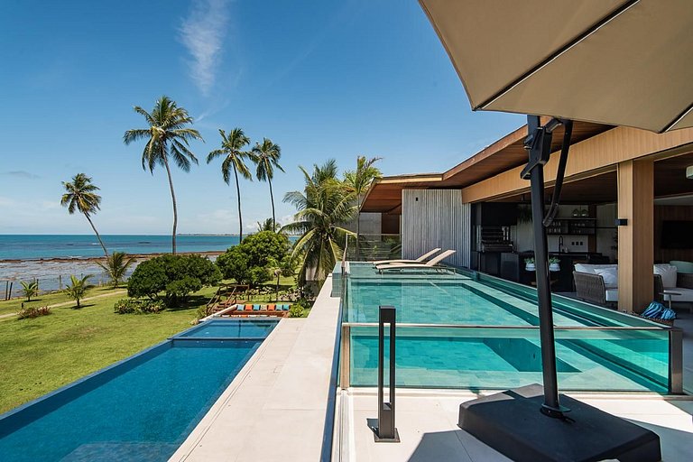 Refuge de Luxe Face à la Mer à Praia do Forte - Prf006