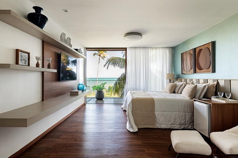 Refúgio Pé na Areia em Praia do Forte - Prf006