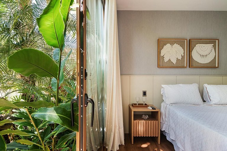 Refuge de Luxe Face à la Mer à Praia do Forte - Prf006