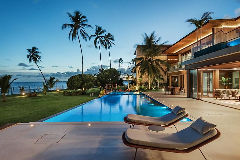 Refúgio Pé na Areia em Praia do Forte - Prf006