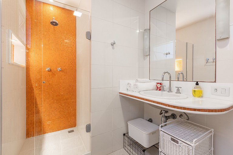 Grand Appartement en Front de Mer à Ipanema - Ipa007