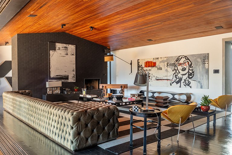 Belle et moderne villa à Morumbi