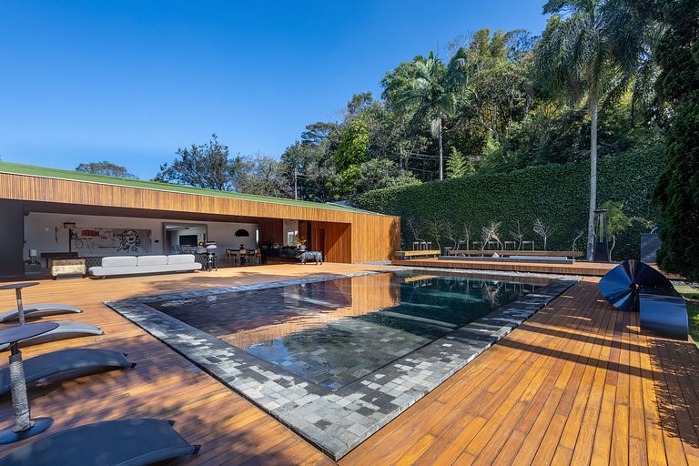 Hermosa y moderna villa en Morumbi - Mor001