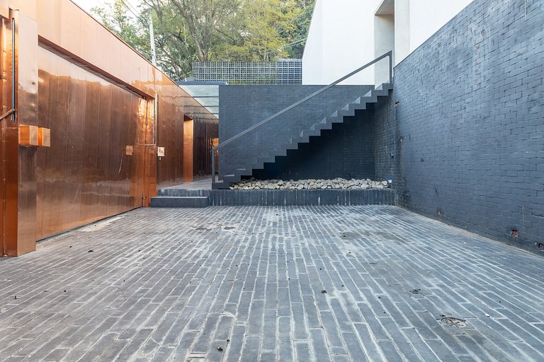 Beautiful and modern villa in Morumbi - Mor001