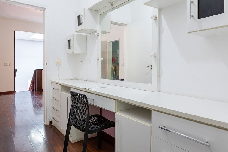 Luxury retreat in São Conrado