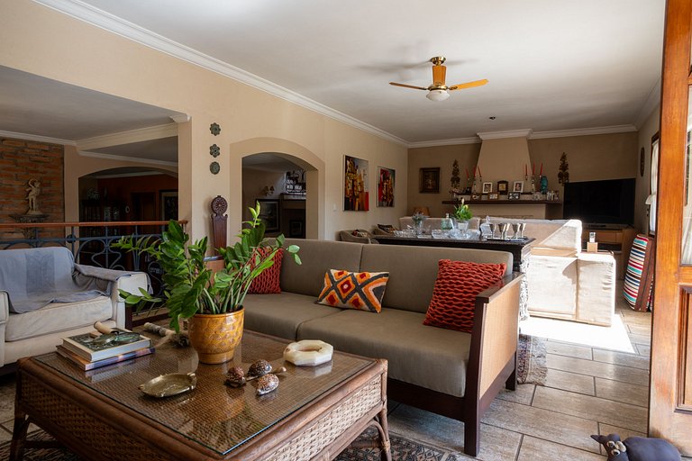 Exclusive Mansion in Cotia, São Paulo