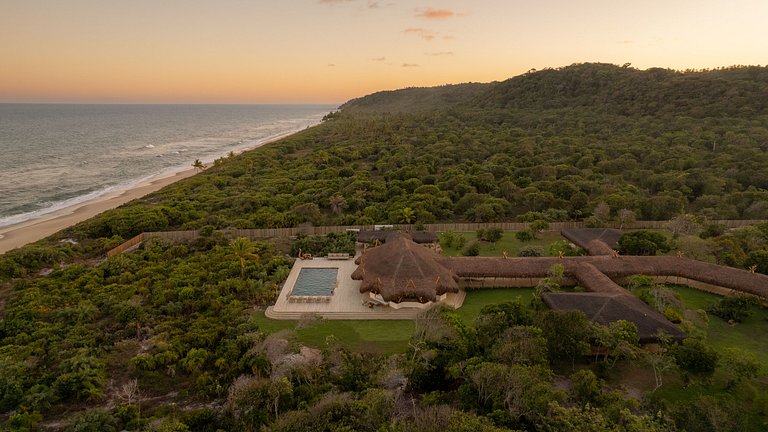 Rustic Elegance by the Sea — Srg003