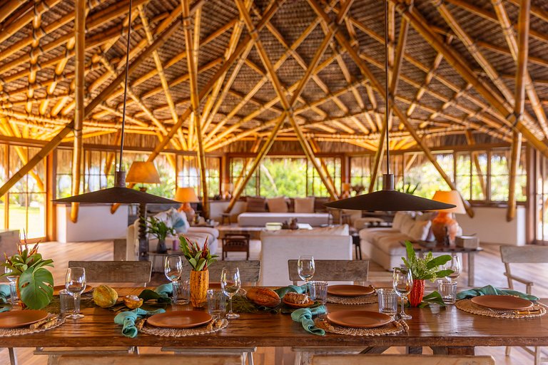 Rustic Elegance by the Sea — Srg003