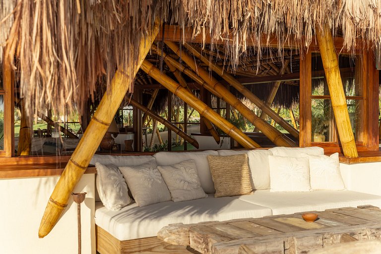 Rustic Elegance by the Sea — Srg003