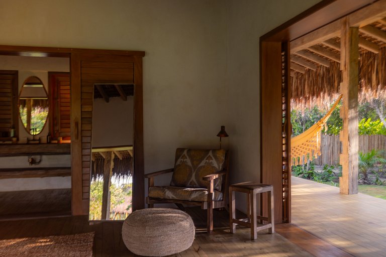 Rustic Elegance by the Sea — Srg003